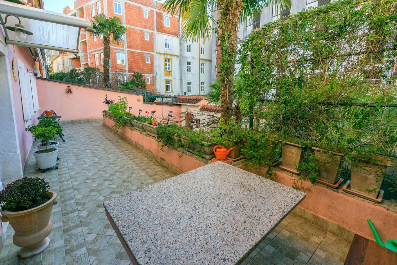 Apartments Villa 7 ซริกเวนิซา ภายนอก รูปภาพ